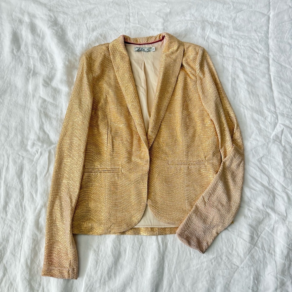 Chloe K Gold Women's Blazer - Picture 2 of 8